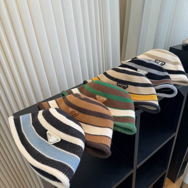 Prada hat dx57